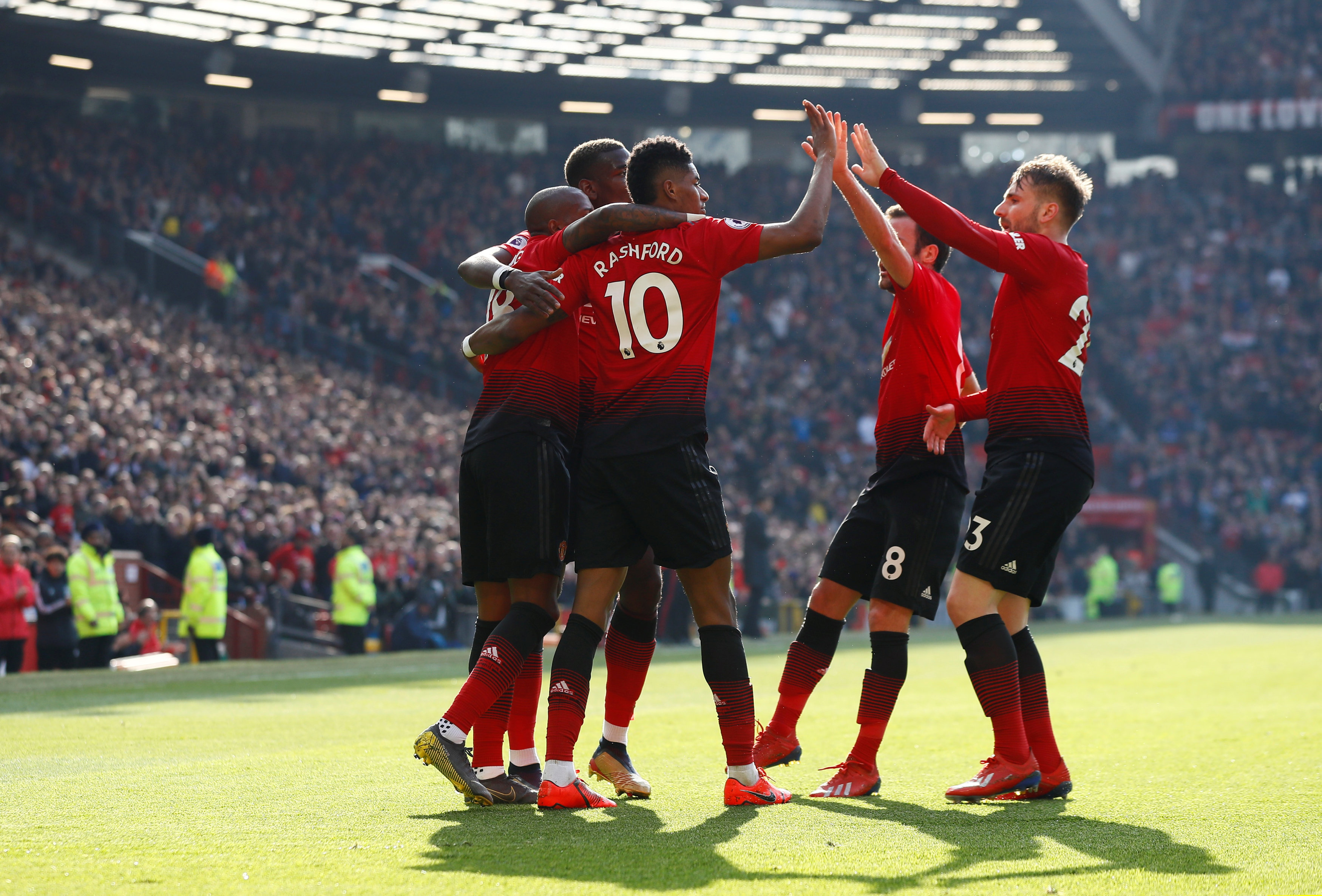 在对阵加的 在对阵加的